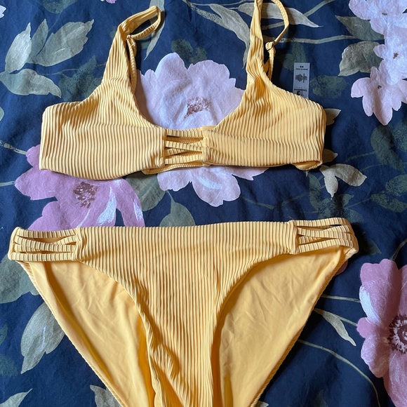 Yellow Ribbed Bikini Set - Picture 1 of 3